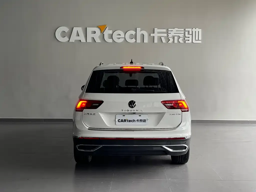 Volkswagen Tiguan L — фото 2