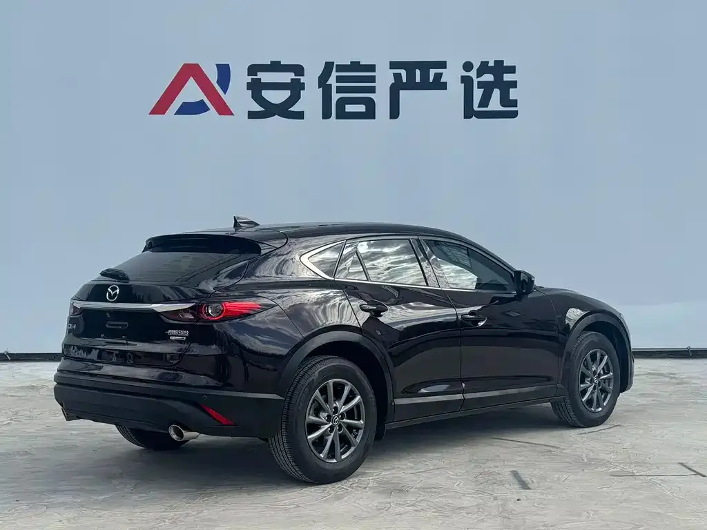 Mazda CX-4 — фото 10