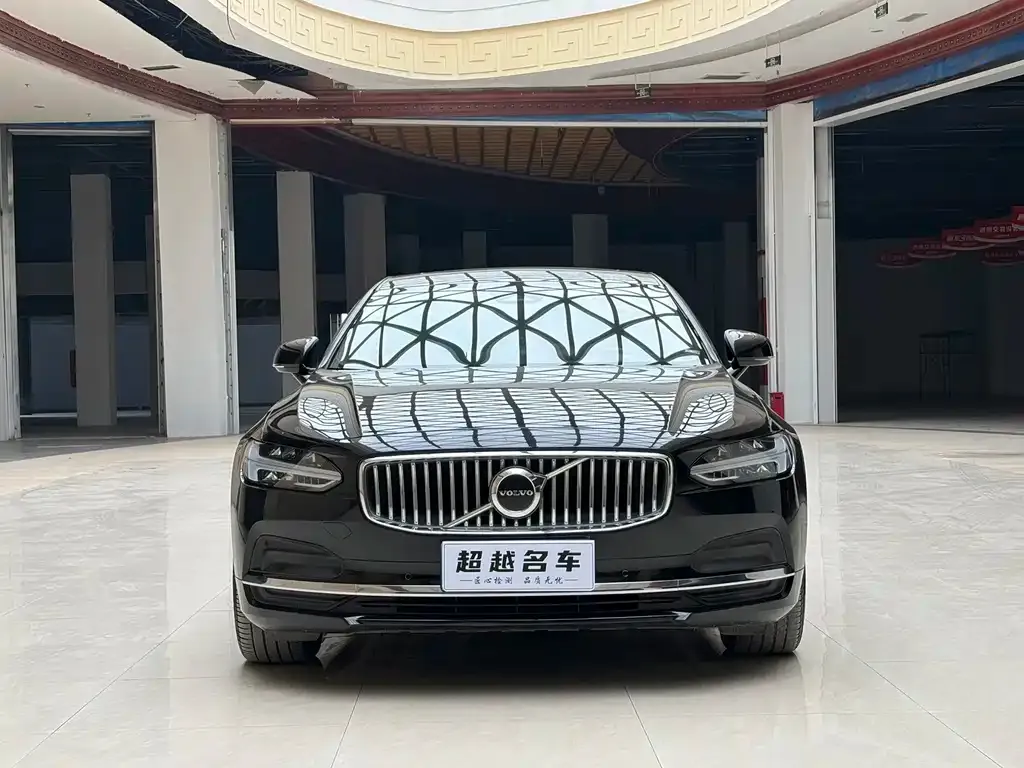 Volvo S90 — фото 7