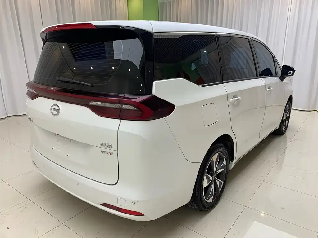 GAC Motor Trumpchi M6 — фото 2