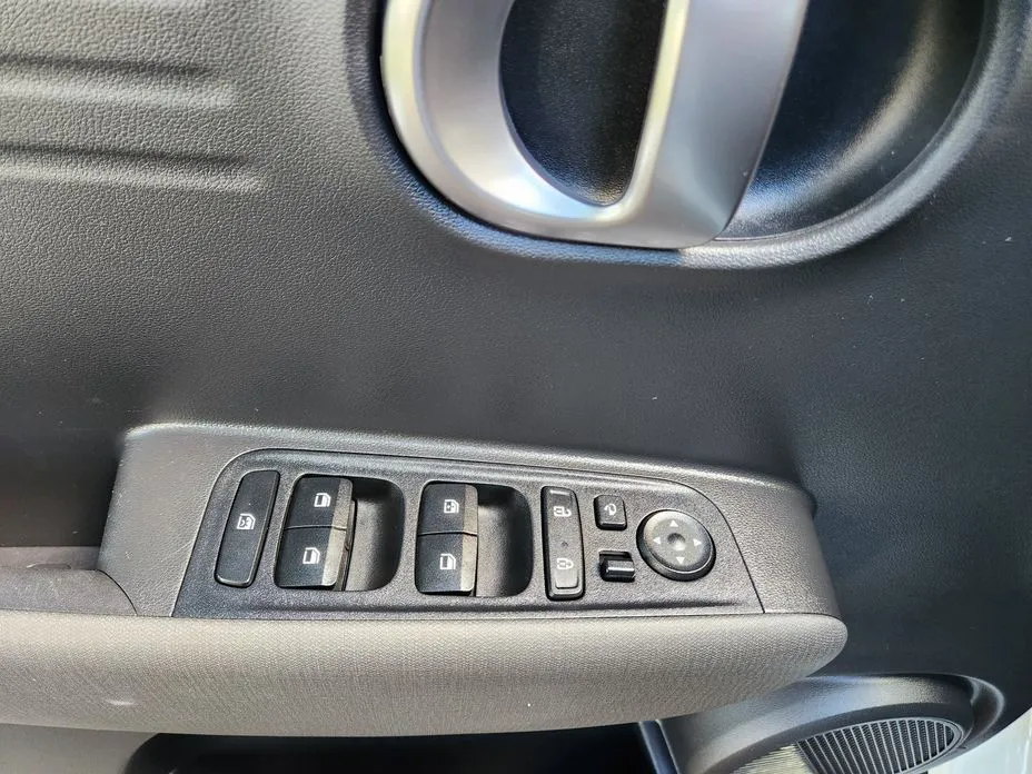 Hyundai Casper — фото 9