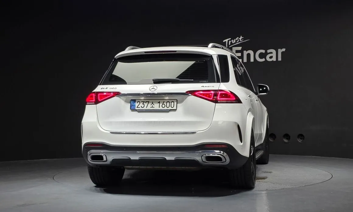 Mercedes-Benz GLE-Class — фото 2
