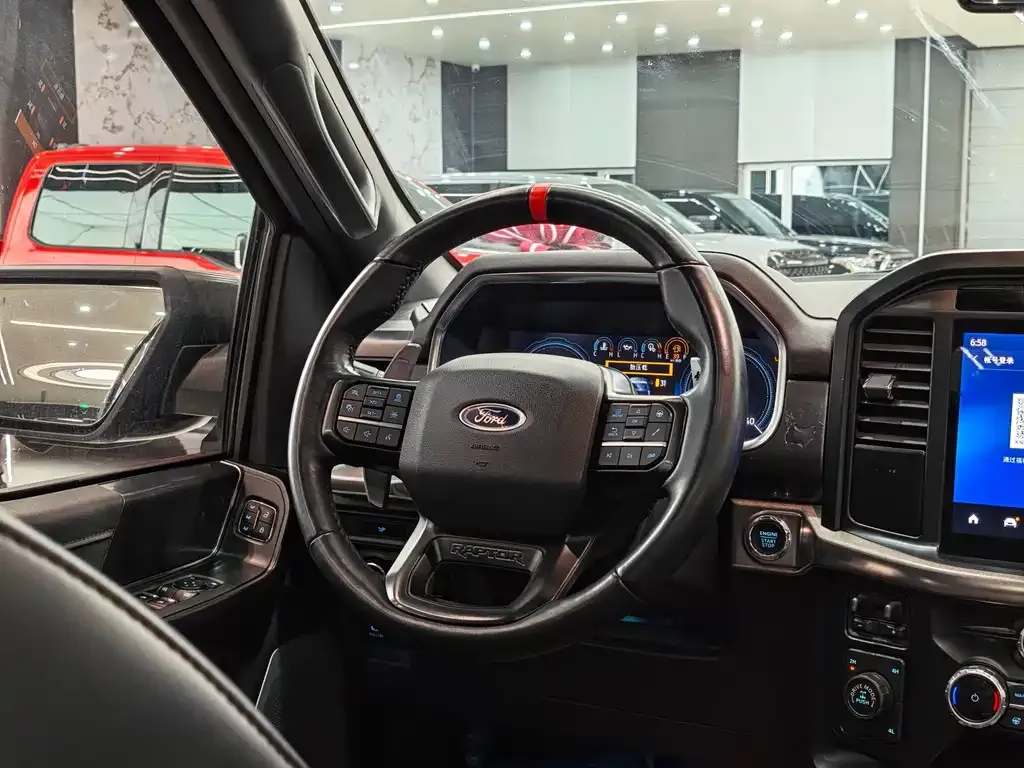 Ford F-150 Raptor — фото 9