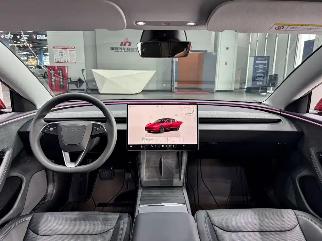 Tesla Model 3 — фото 6