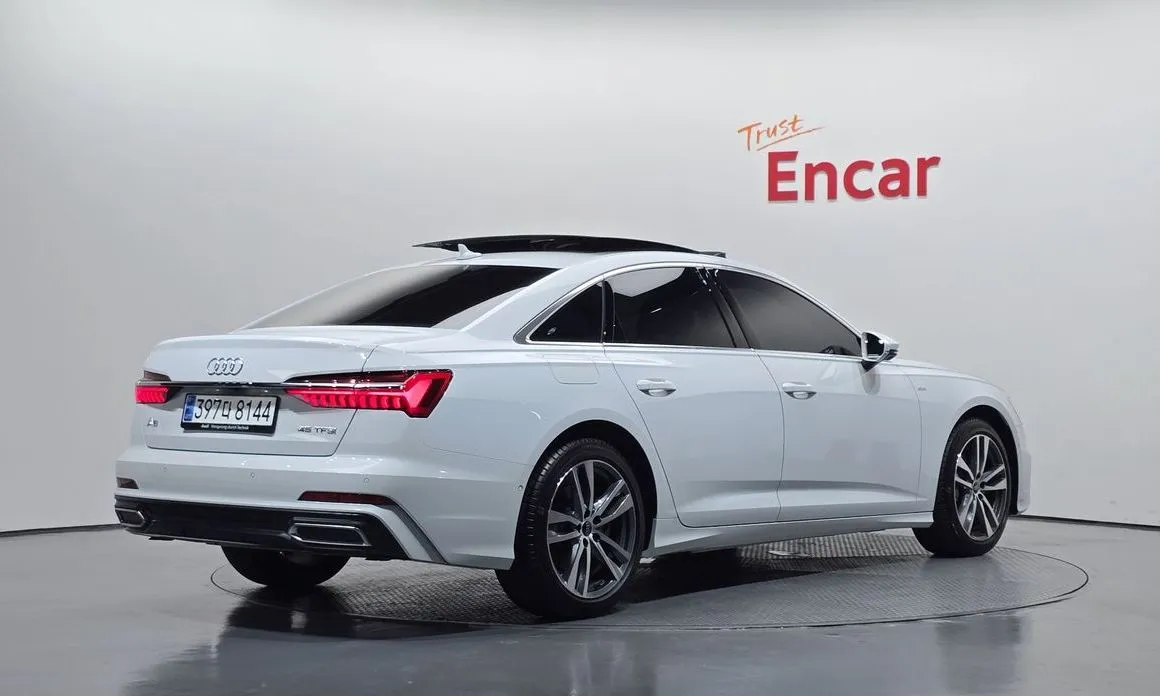 Audi A6 — фото 7