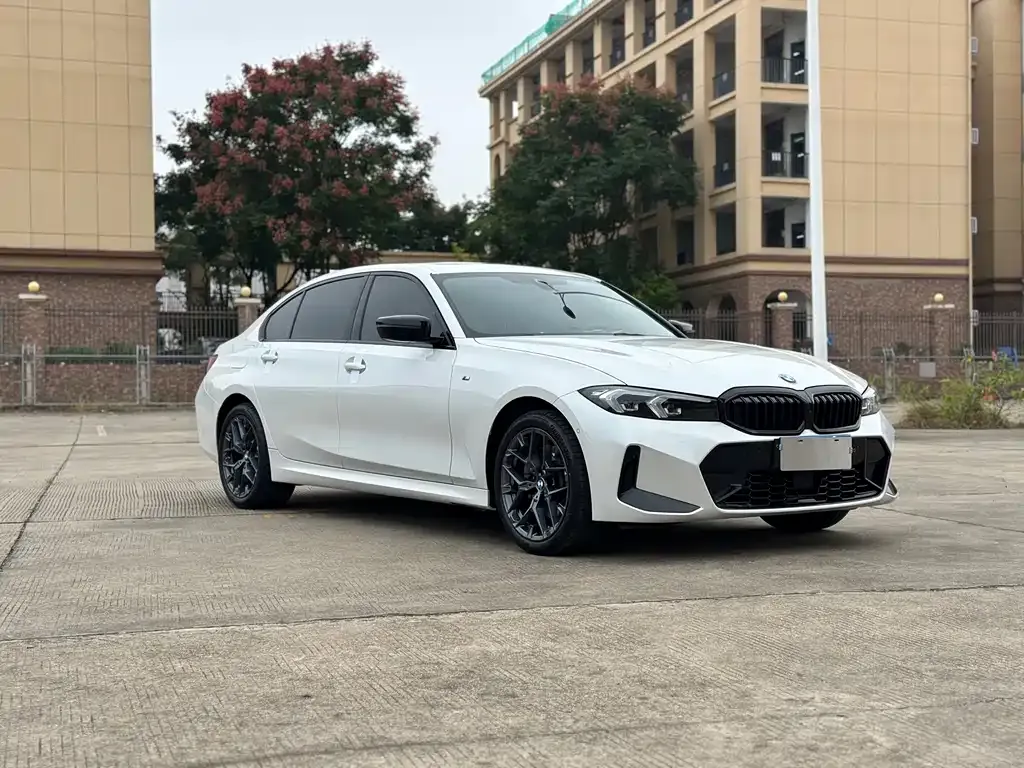 BMW 3 Series — фото 10
