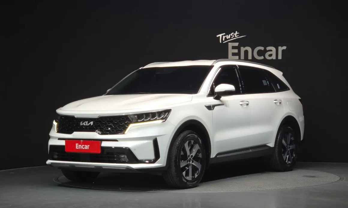 Kia Sorento — фото 1