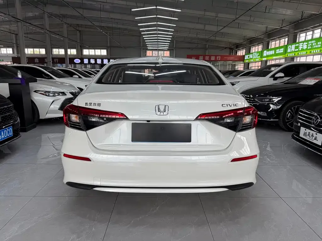 Honda Civic — фото 5
