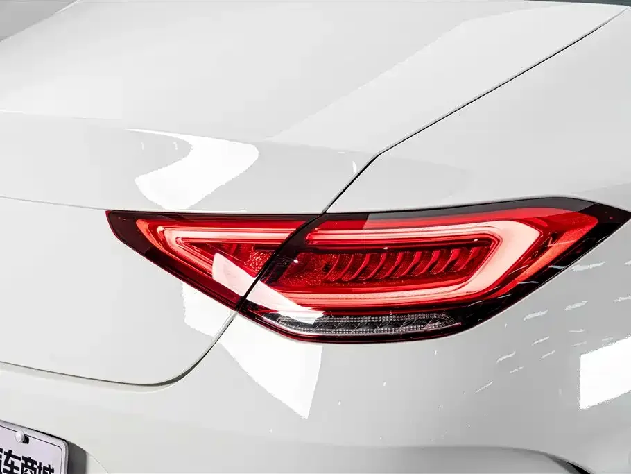 Mercedes-Benz CLS — фото 2