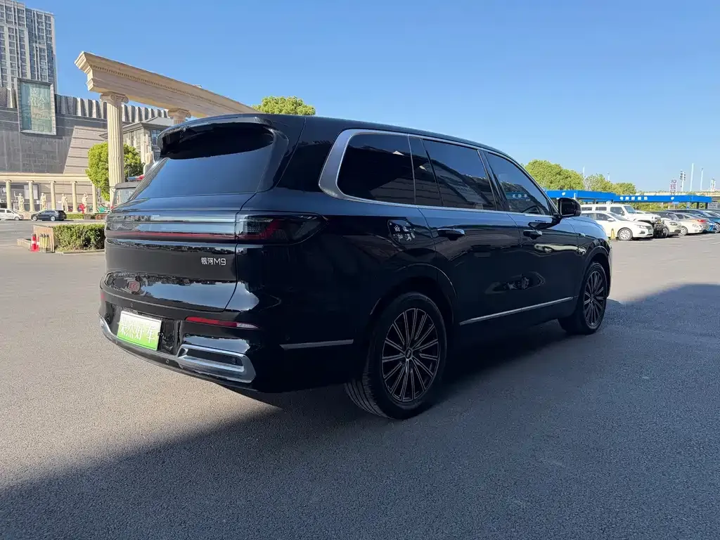 Geely Galaxy M9 — фото 2