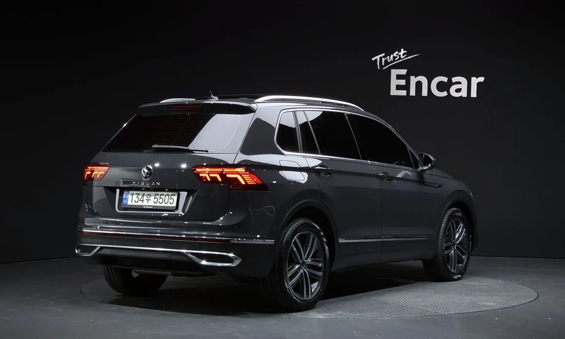 Volkswagen Tiguan — фото 3