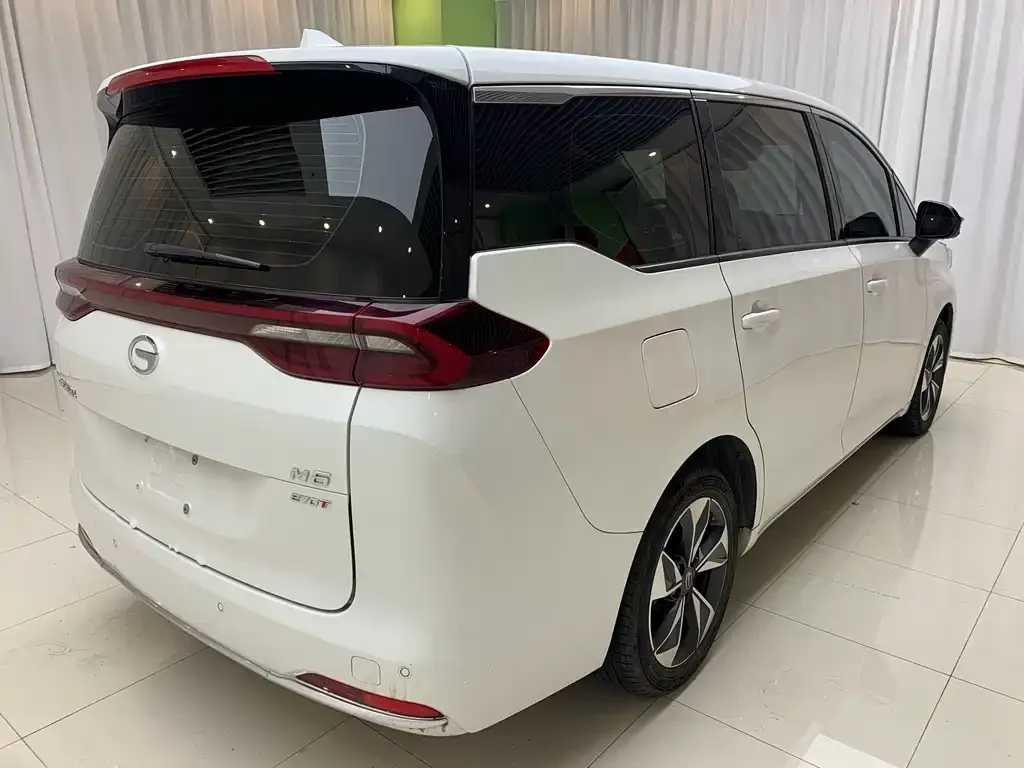 GAC Motor Trumpchi M6 — фото 3