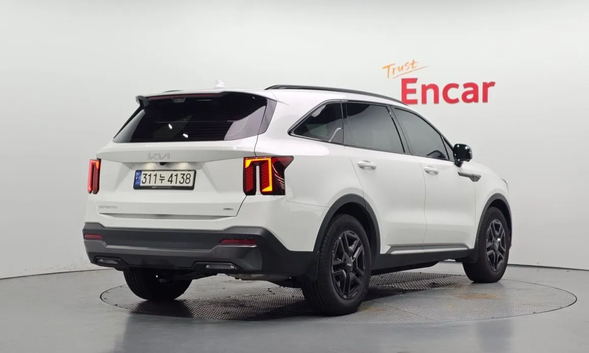 Kia Sorento — фото 3