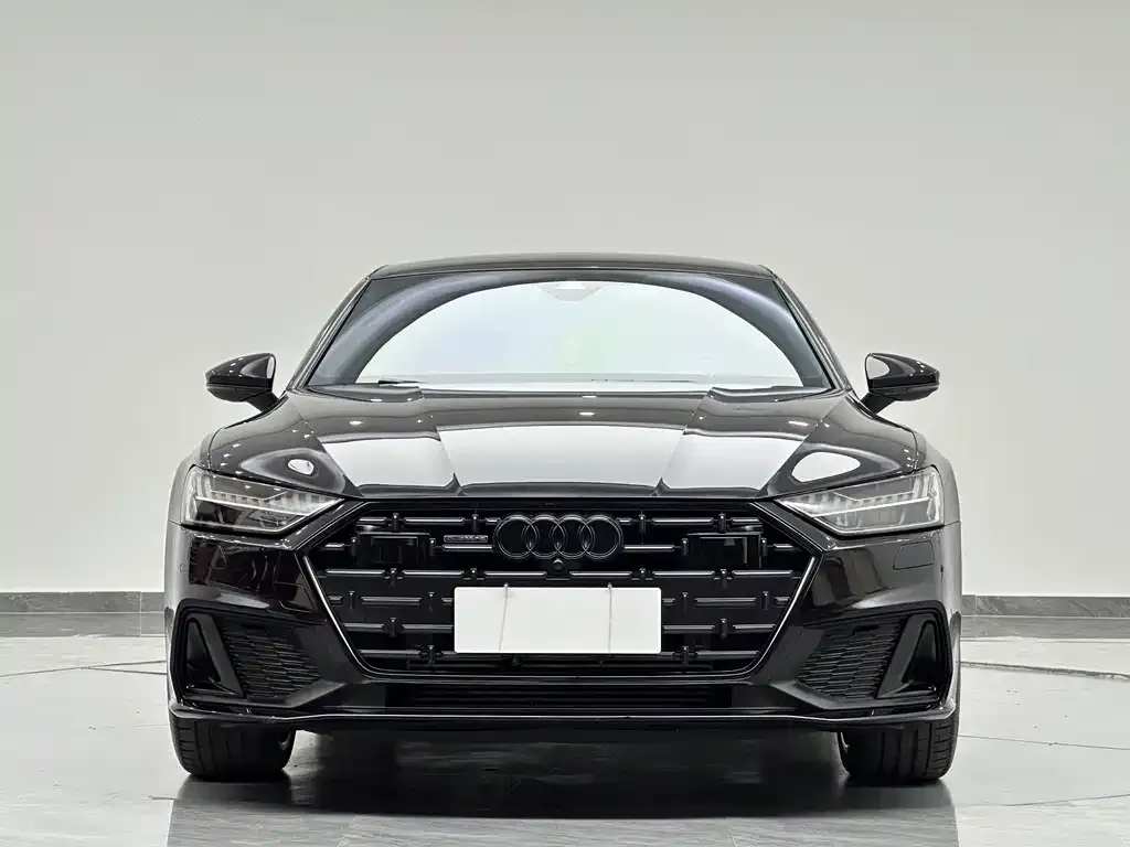 Audi A7L — фото 6