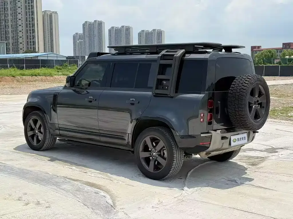 Land Rover Defender — фото 4
