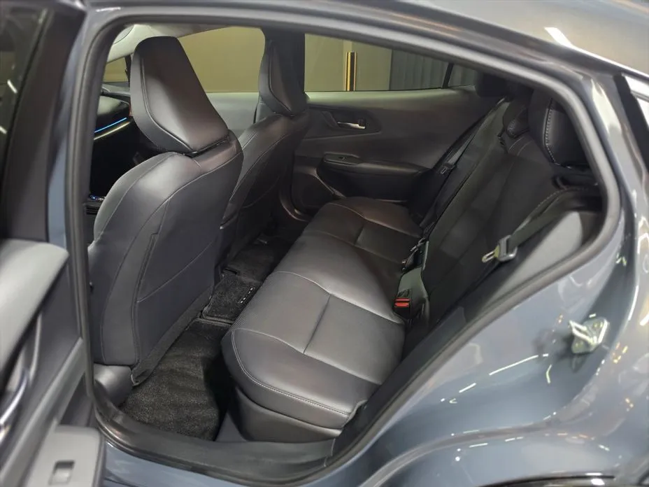 Toyota Prius — фото 3