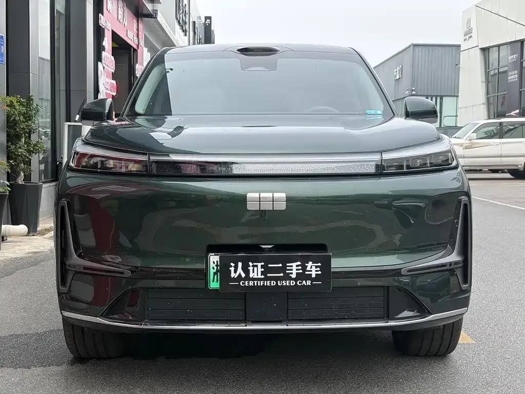 Geely Galaxy M9 — фото 5