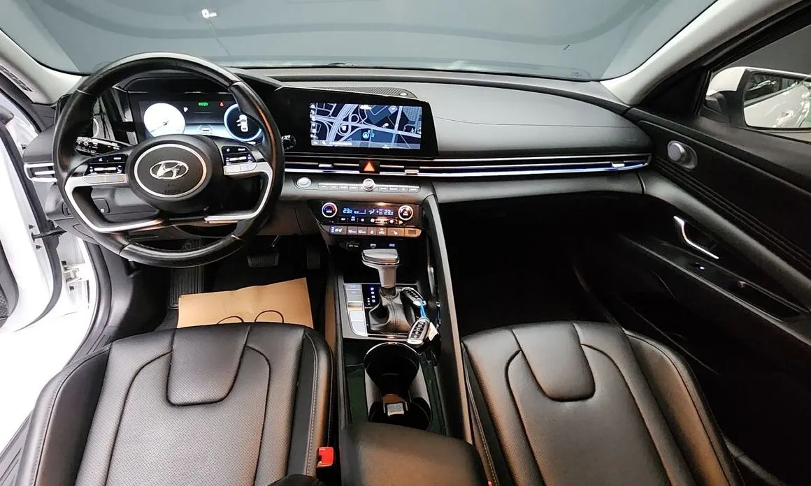 Hyundai AVANTE — фото 7