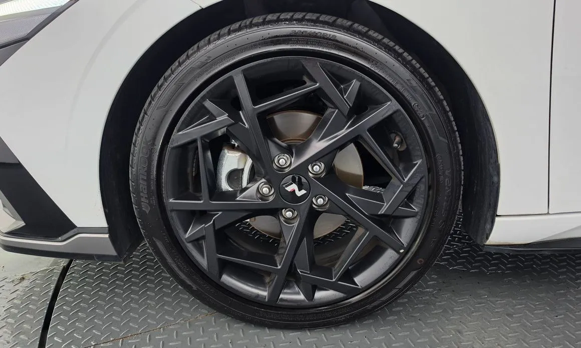 Hyundai AVANTE — фото 7