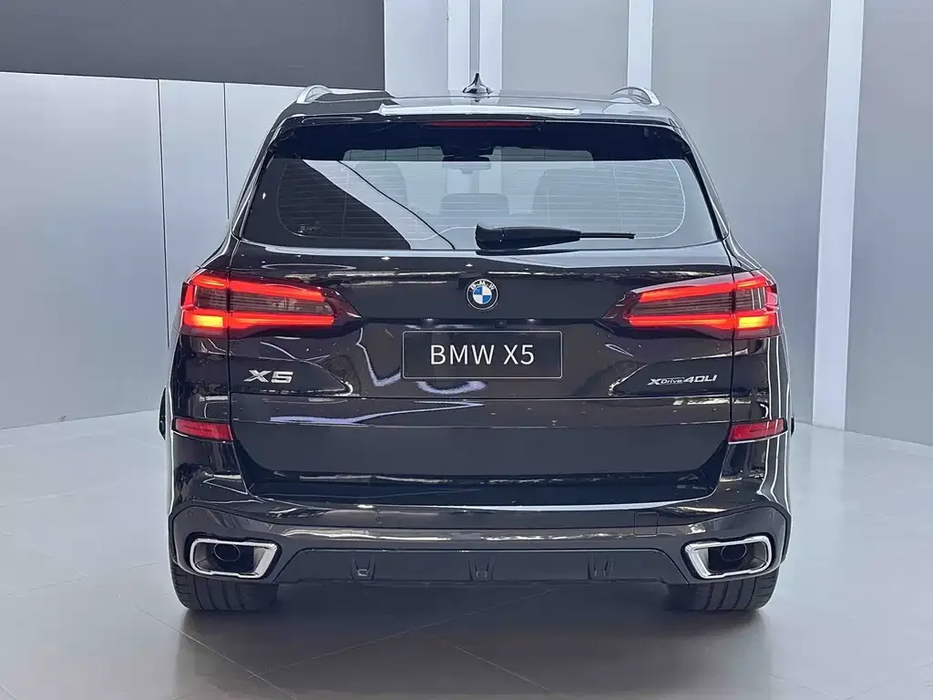BMW X5 — фото 7