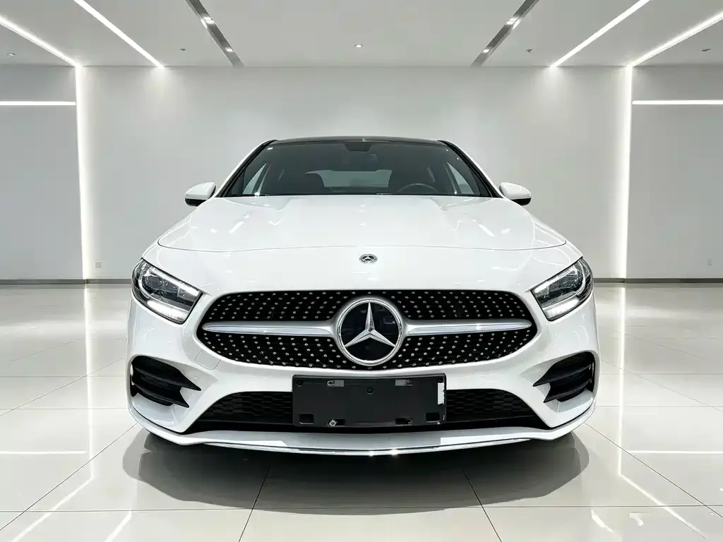 Mercedes-Benz A-Class — фото 6