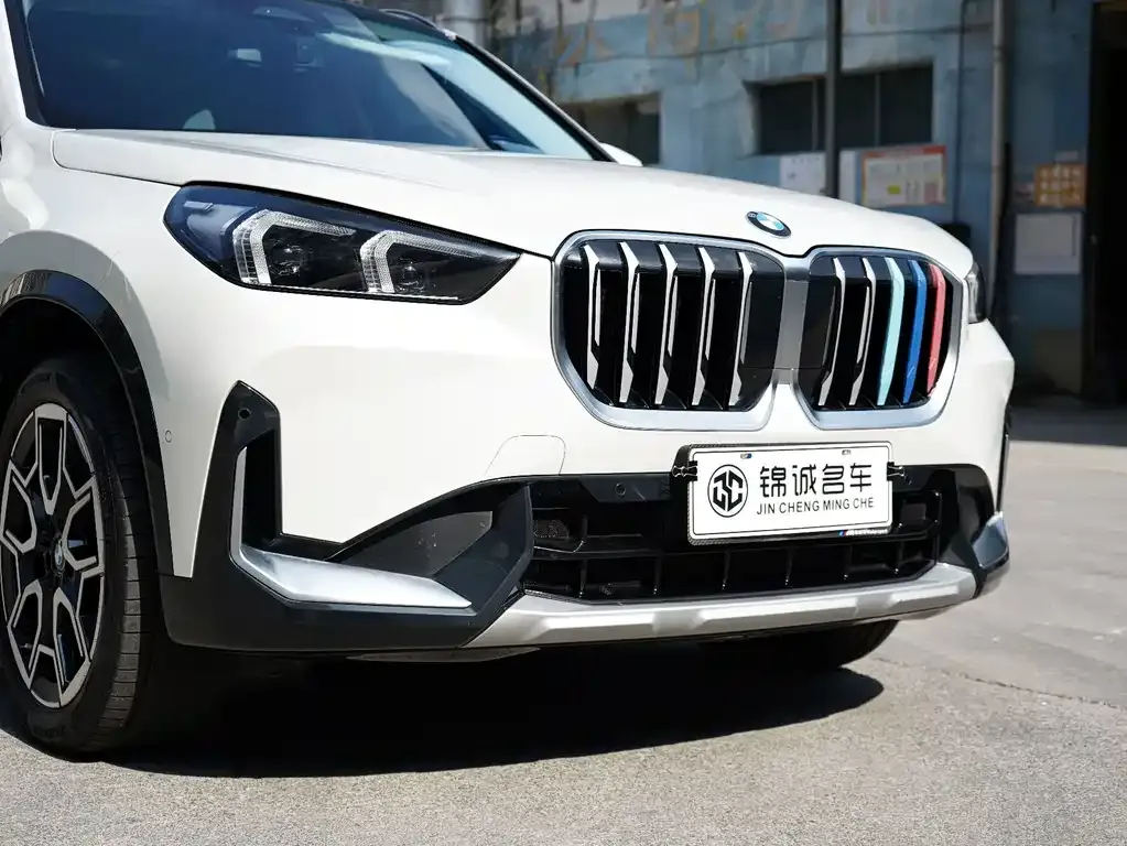 BMW X1 — фото 4