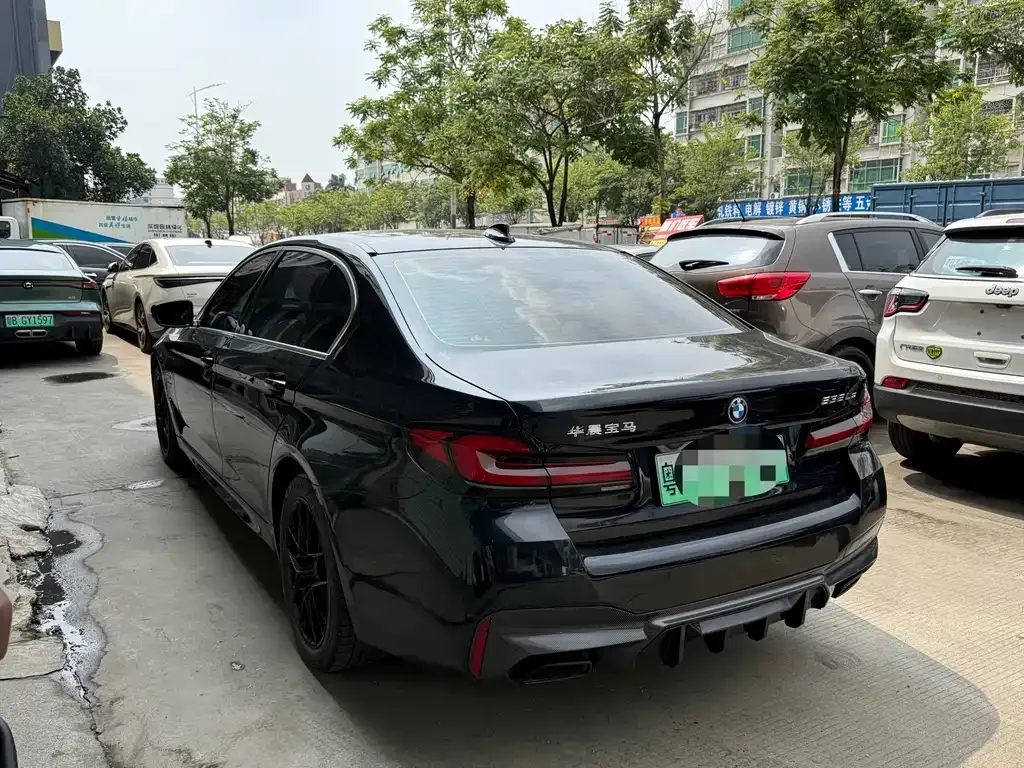 BMW 5 Series New Energy — фото 9