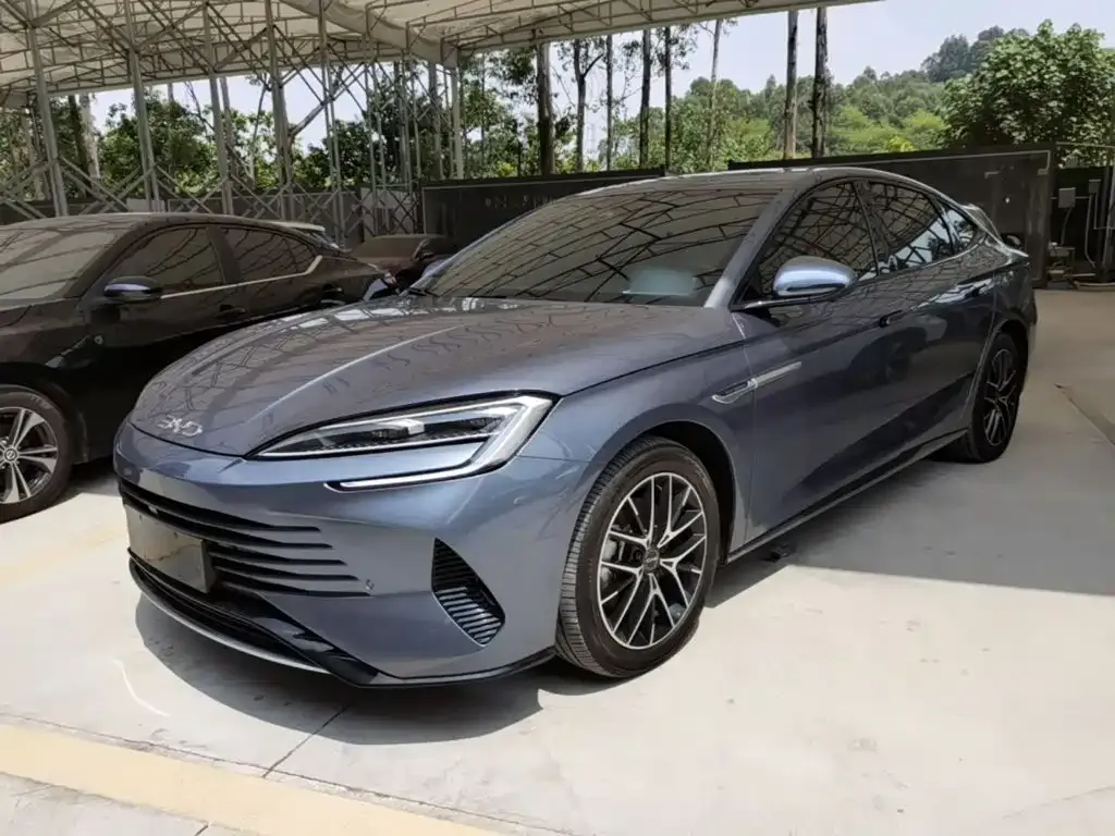 BYD Seal — фото 4