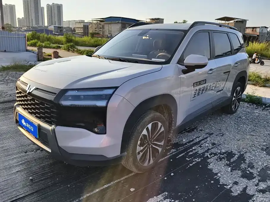 Wuling Xingguang 560 New Energy — фото 1