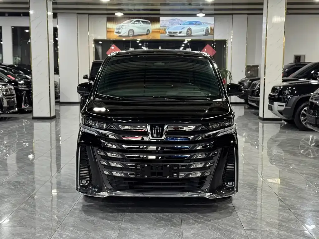 Toyota Vellfire — фото 6