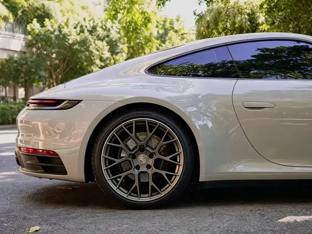 Porsche 911 — фото 10
