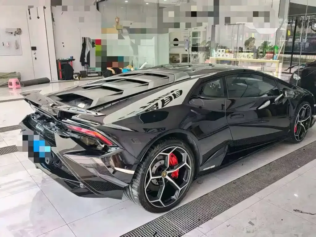 Lamborghini Huracan — фото 6