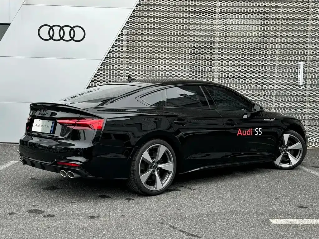 Audi S5 — фото 6