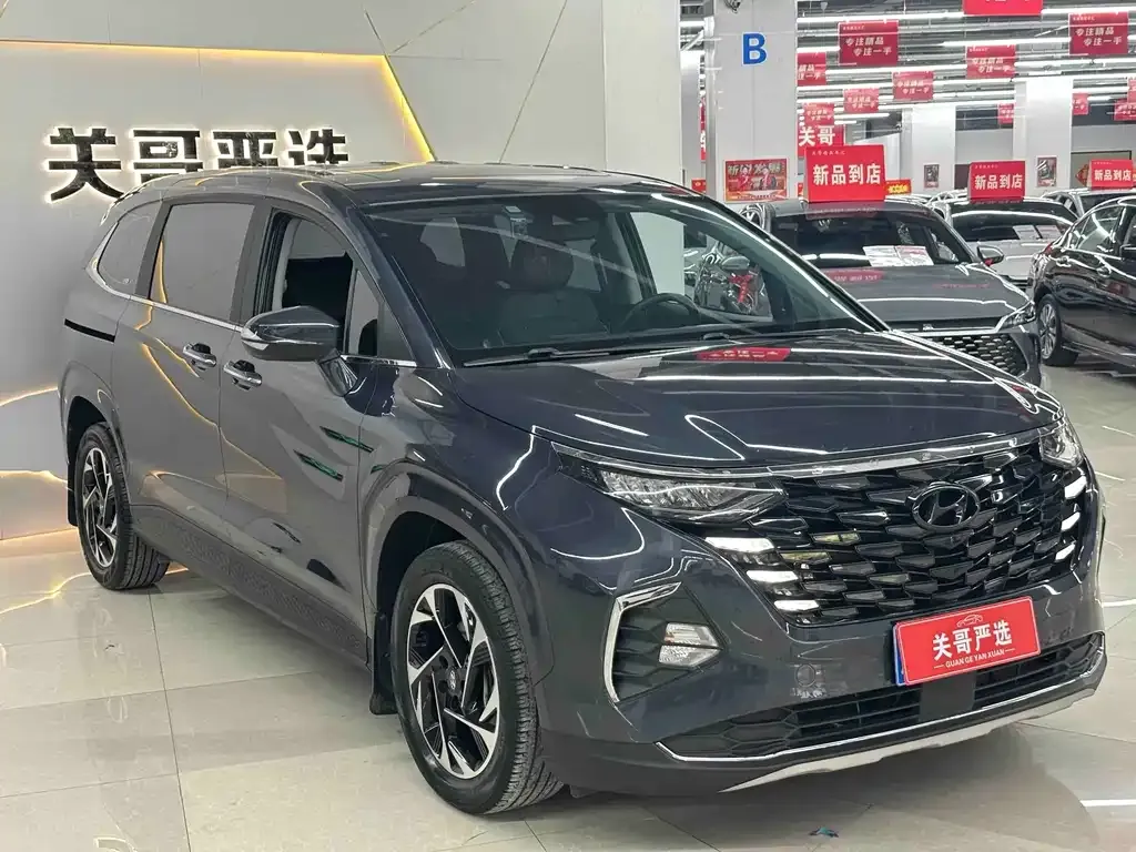 Hyundai Custo — фото 1