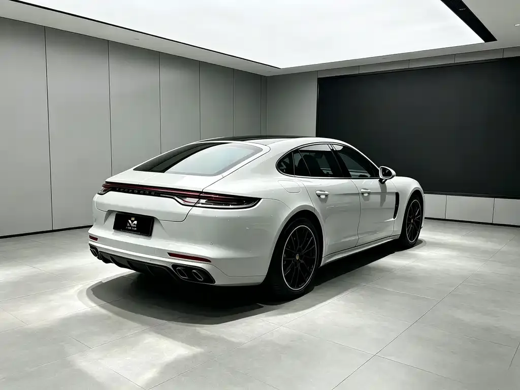 Porsche Panamera — фото 4
