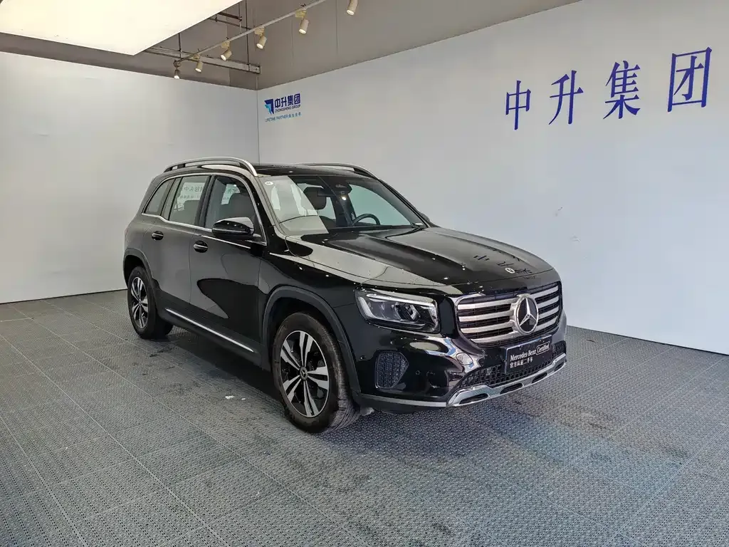 Mercedes-Benz GLB — фото 3