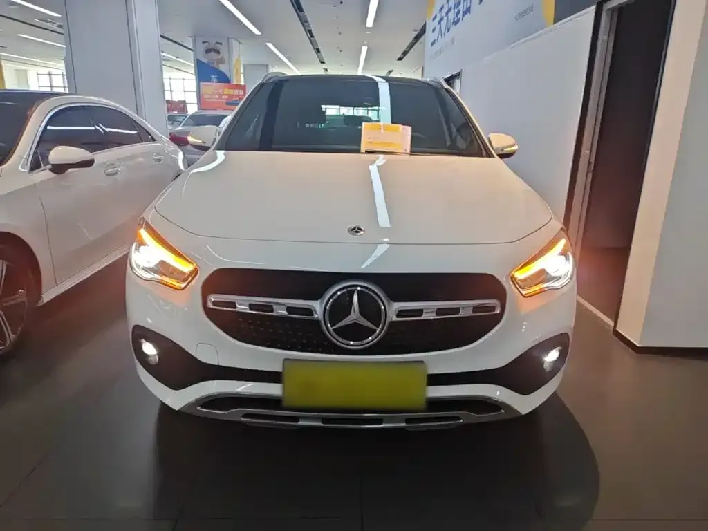 Mercedes-Benz GLA — фото 2
