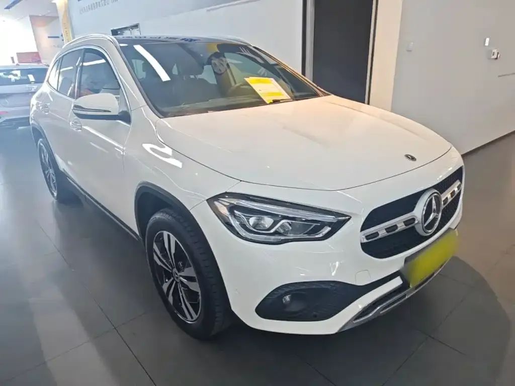 Mercedes-Benz GLA — фото 4