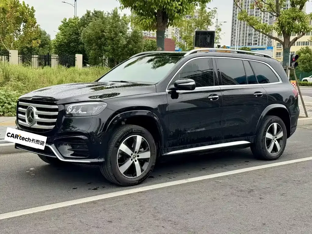 Mercedes-Benz GLS — фото 10