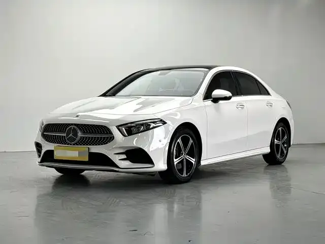 Mercedes-Benz A-Class — фото 1