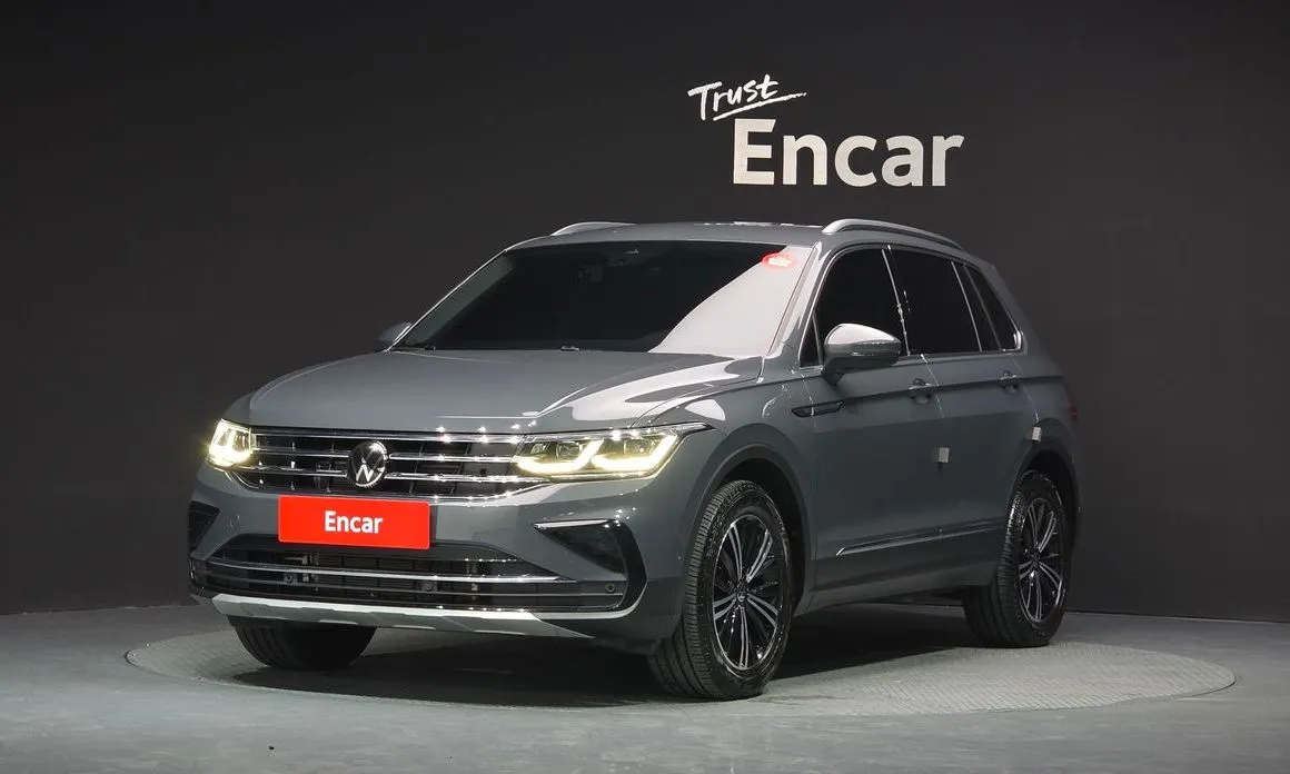 Volkswagen Tiguan — фото 1