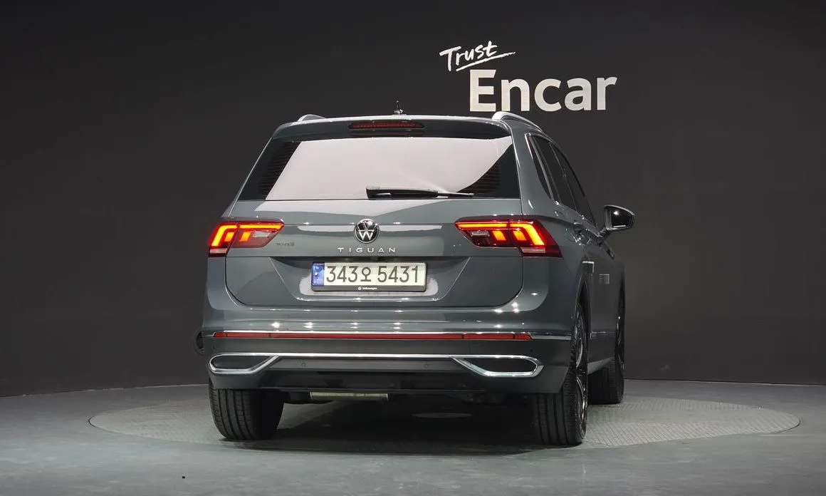 Volkswagen Tiguan — фото 5