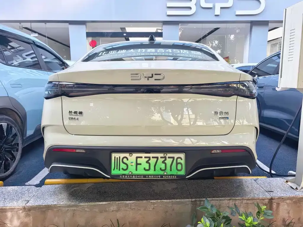 BYD Seal 06 — фото 6