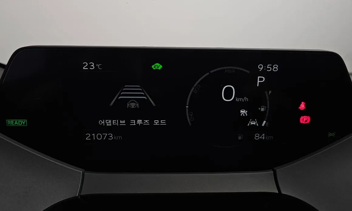 Toyota Prius — фото 6