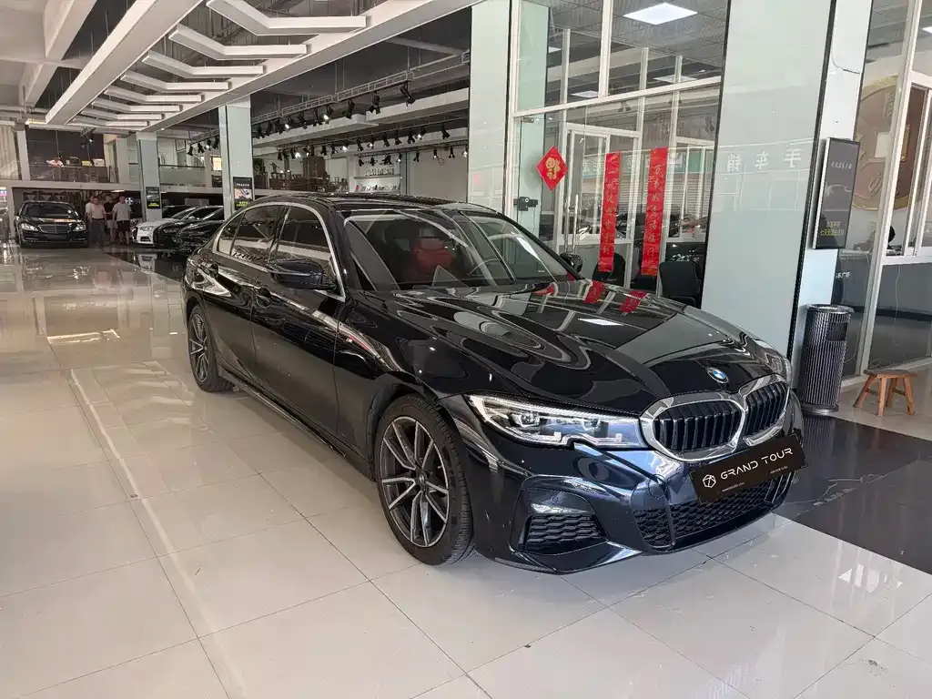 BMW 3 Series — фото 1