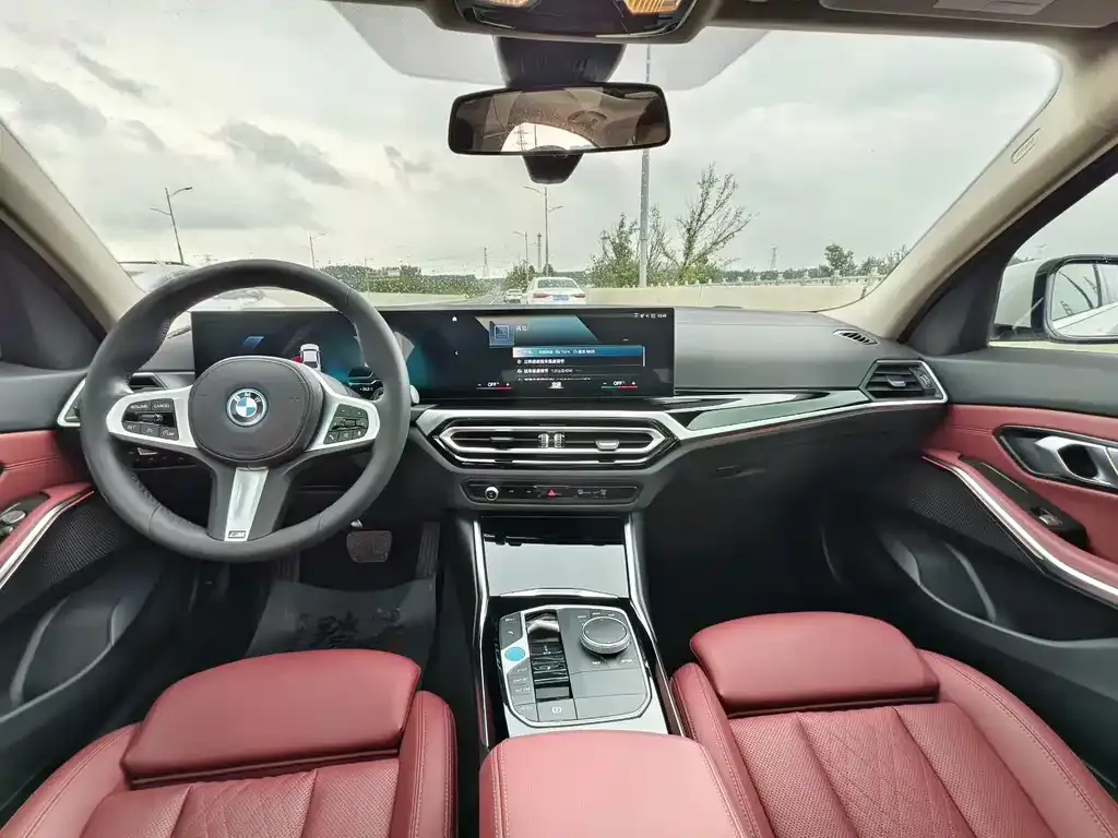BMW i3 — фото 7