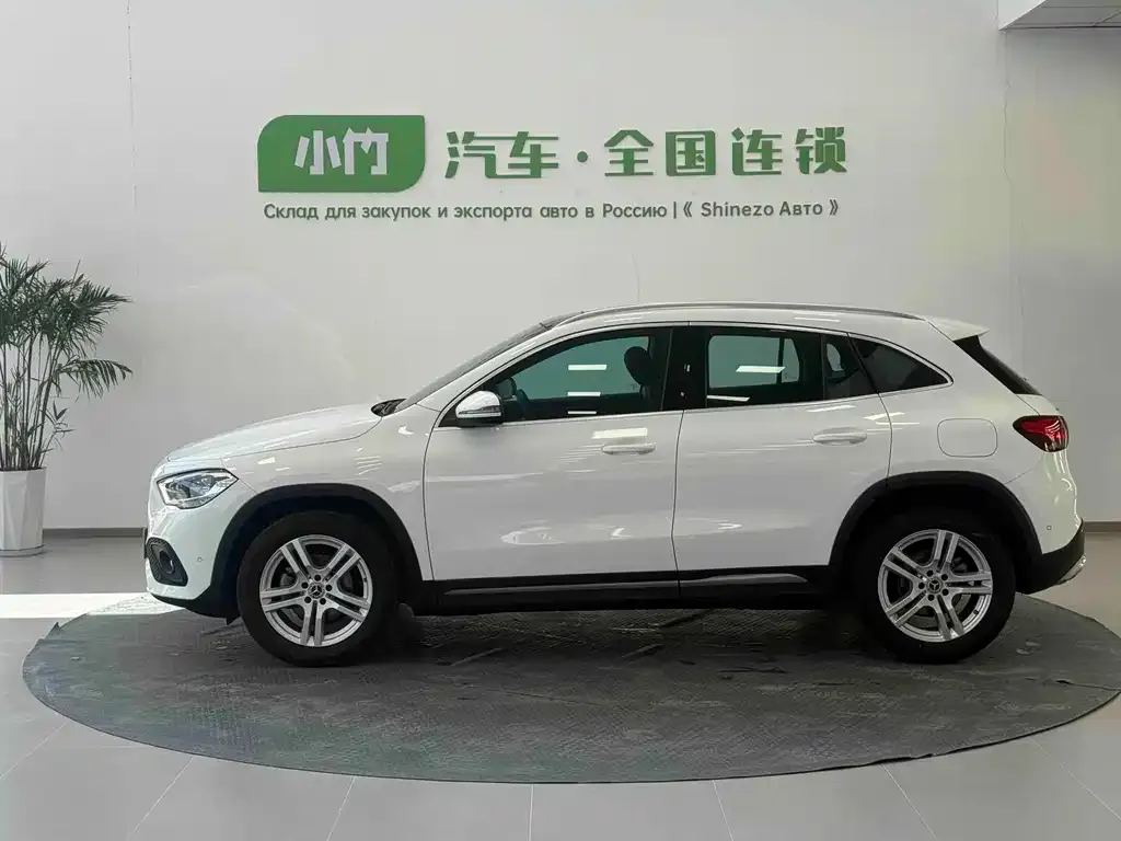 Mercedes-Benz GLA — фото 8