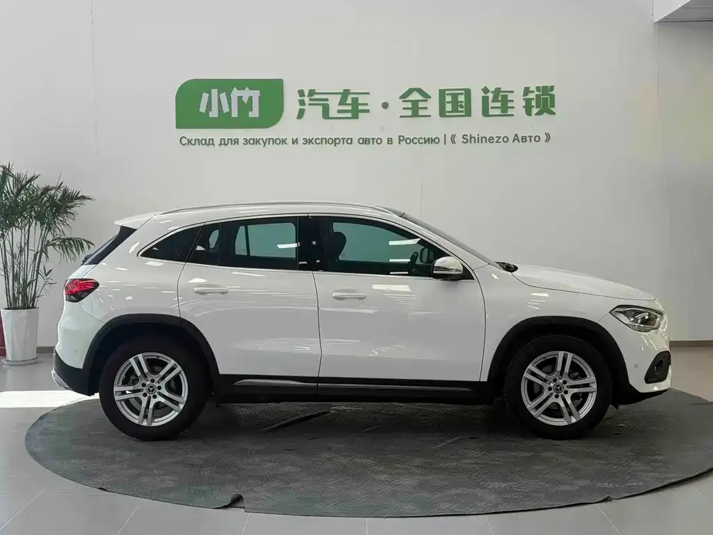 Mercedes-Benz GLA — фото 4
