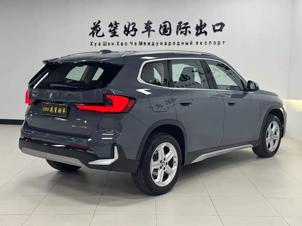 BMW X1 — фото 4