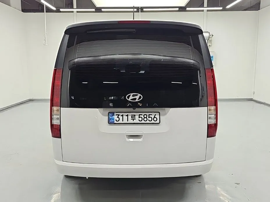 Hyundai Staria — фото 4